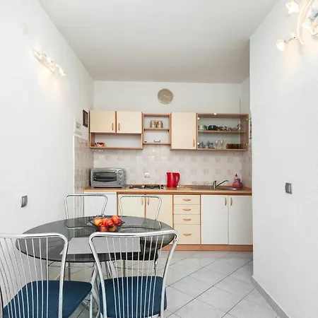 And Radojka Primošten