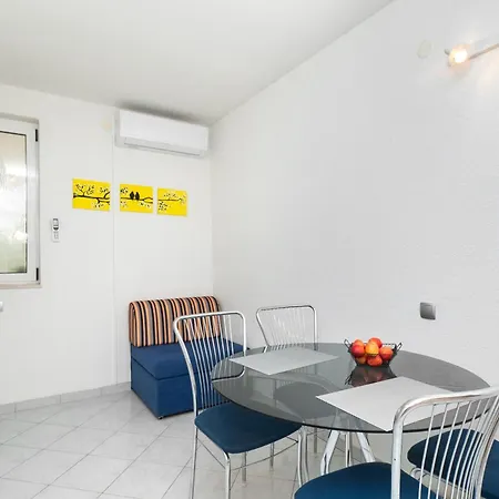 And Radojka Lejlighed *