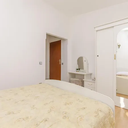 And Radojka Apartment