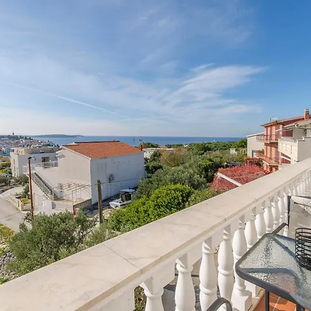 And Radojka * Primošten