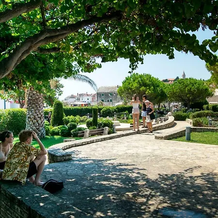 And Radojka * Primošten