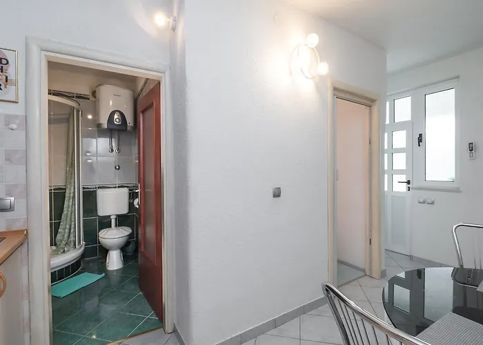 And Radojka Appartement Primošten