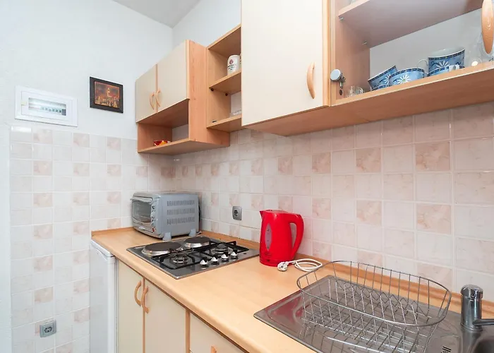 And Radojka Primošten