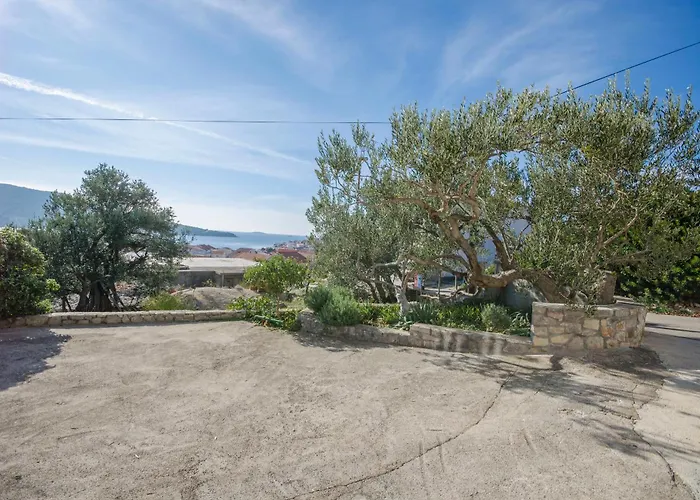 And Radojka * Primošten